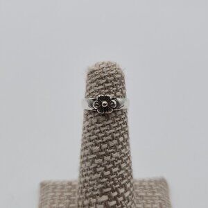 Size 3 Sterling Silver Adorable Single Flower Toe Band Ring A4195